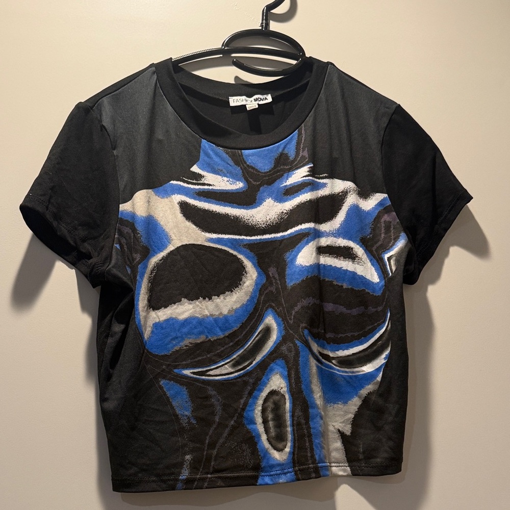 Fashion Nova crop top